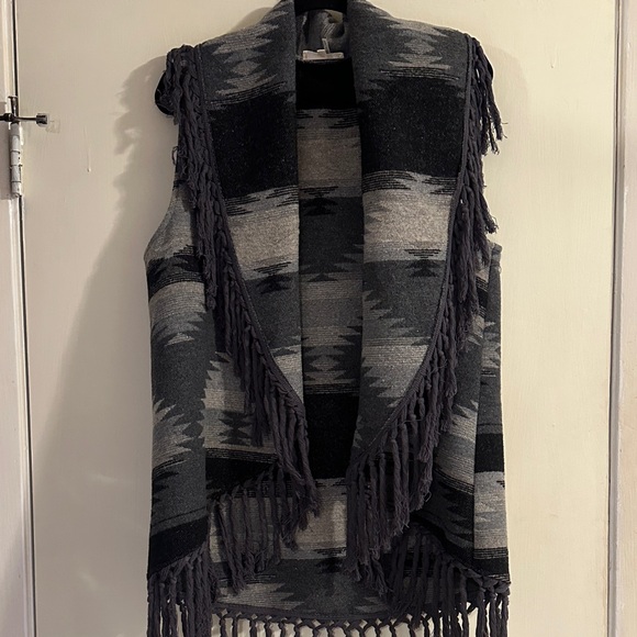 Aztec Gray Textured Knit - Picture 1 of 7